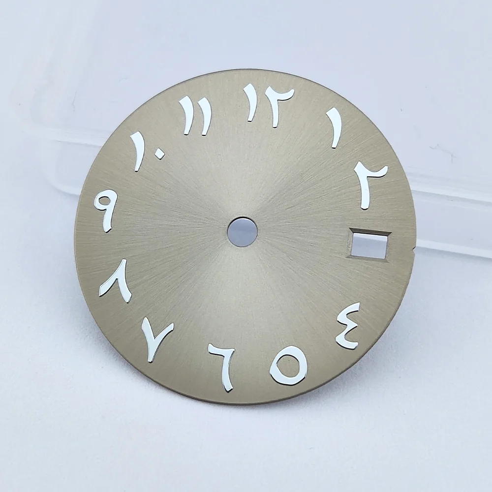 Quadrante dell'orologio da 28.5mm quadrante NH35 quadrante con numeri arabi LOGO personalizzato fai da te accessori per orologi stampati al Laser adatti per il movimento NH35/NH36
