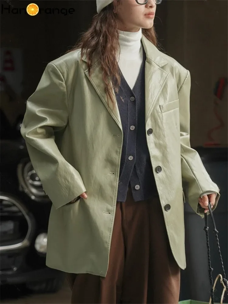 

HanOrange 2024 Winter Fashion Modern PU Jacket Cotton-Padded Suit Jacket Loose Silhouette Blazer Female Coffee/Grayish Green