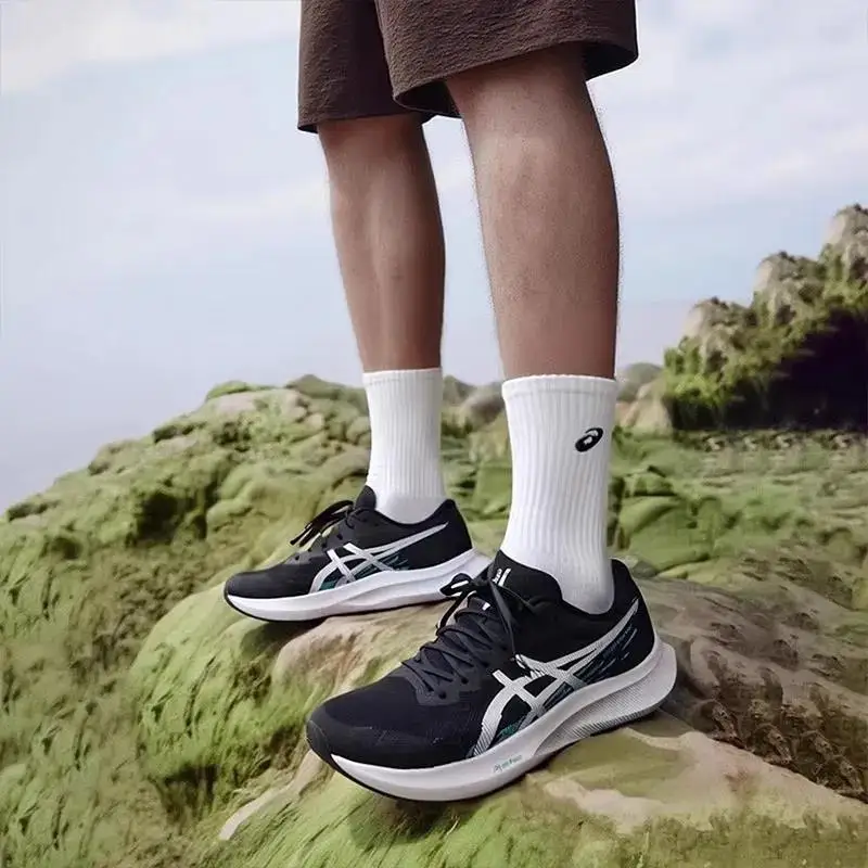 Asics Hyper Speed 4 Zapatillas para correr para hombre, zapatillas deportivas resistentes al desgaste y que absorben los golpes, 1011B874-002