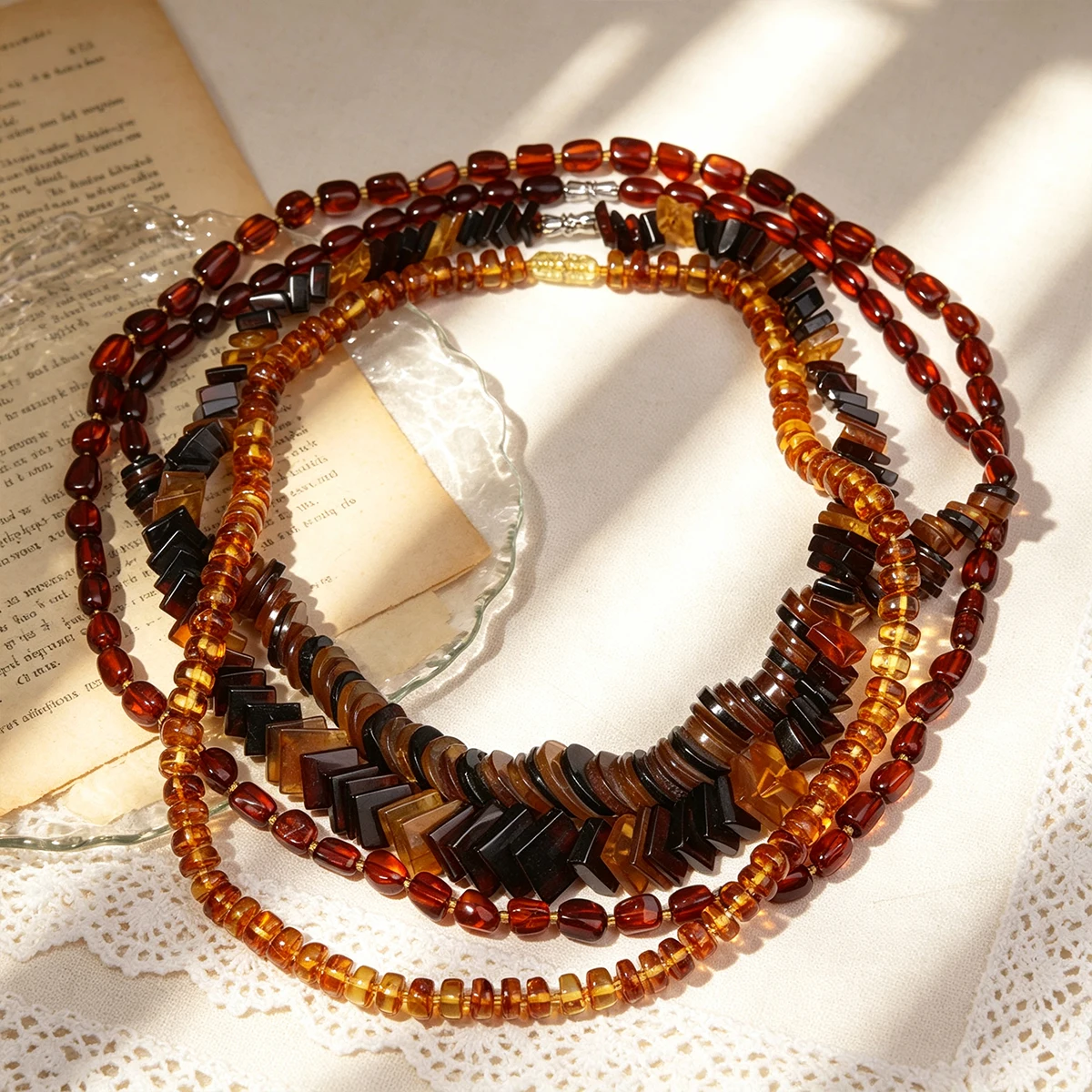 Ca. 50 cm lange, fertige Halskette aus natürlichem Bernstein und Bienenwachs, quadratische, herzförmige Bernsteinperlen, DIY-Schmuckherstellung, Armband-Anhänger – Detail 5