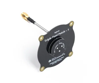 5.8GHz Triple Feed Patch Antenna SMA / RPSMA  Directional Circularly