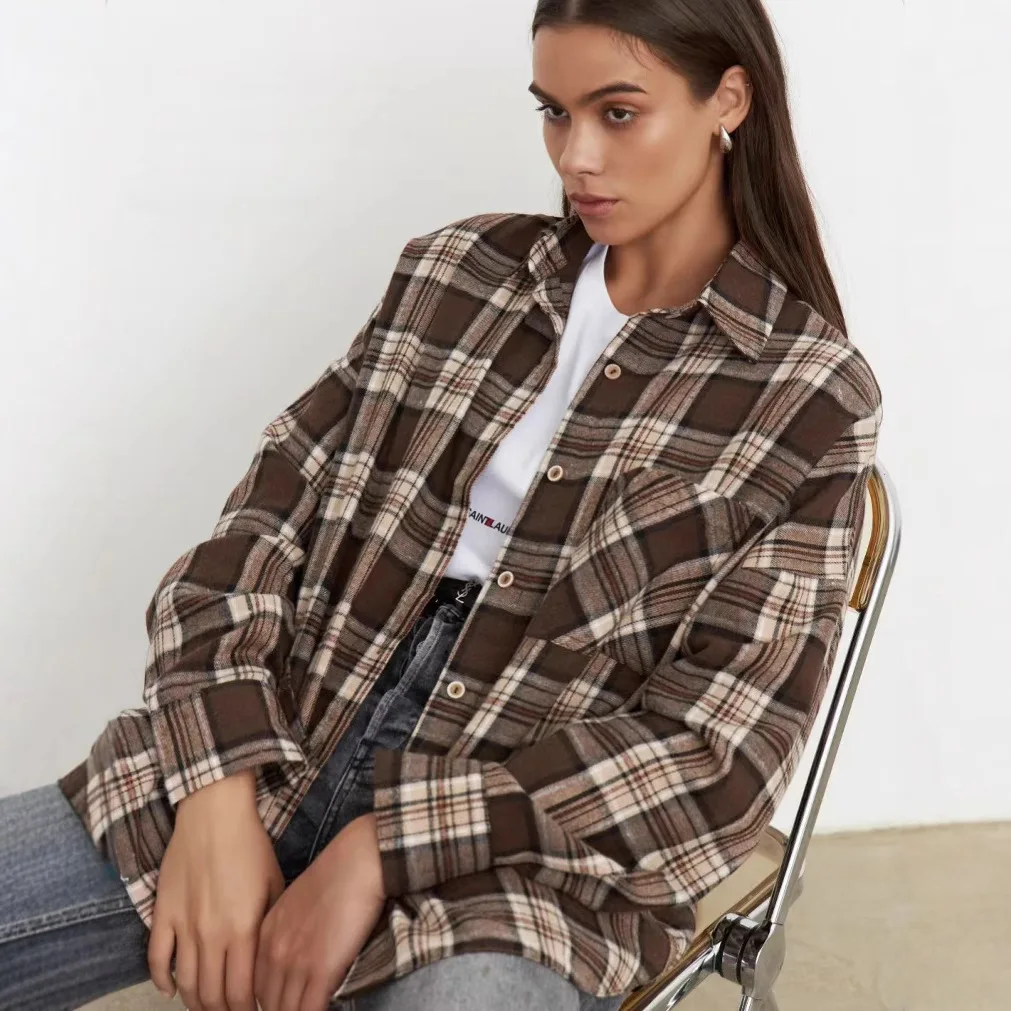 

Spring Vintage Women Oversized Long Sleeve Plaid Shirt Button Down Plus Size Blouse Tops Autumn Winter Loose Lapel Pocket Shirt