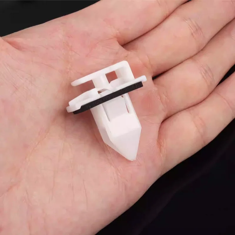 

For 2017-2024 Mazda 2nd Generation CX-5 CX-8 Door Interior Panel Buckle Clip Fastener Clamps Dowel Pin