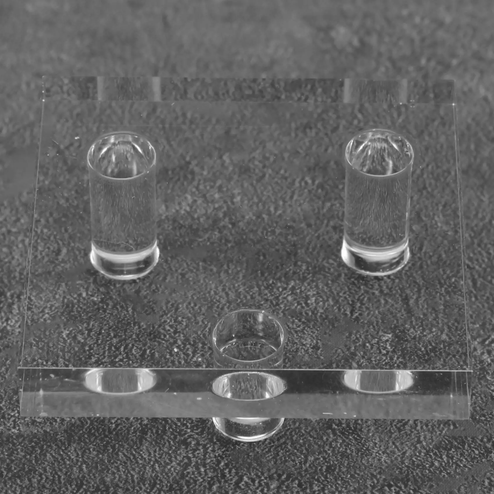 DT19 Acrylic Display Holder 4 PCS Clear Display Easel Stands for Fossil Coral Geodes for Rock Mineral Agate Small Collectibles