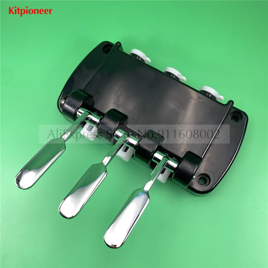 1 комплект блока клапанов, новые крепежные головки, передняя панель, часть машины для мягкого мороженого MQL, аксессуары + 3 стержня клапана, 3 металлические ручки