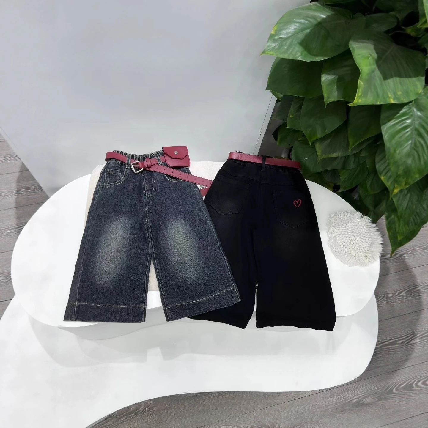 

Toddler Jeans Without Belts 2025 Autumn Girls Korean Version of Foreign Style Straight Pants