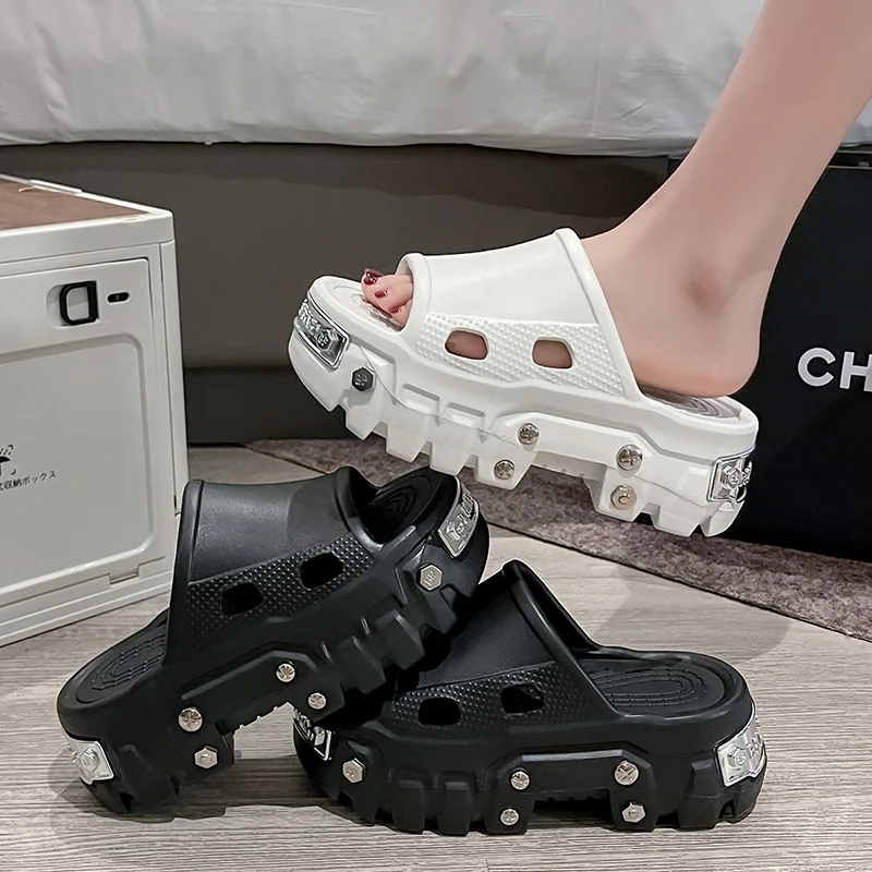 

Women Slippers Fashion Platform Slippers Punk Style Rivet Women's Shoes Increase Height Thick Soled Paris EVA Anti-slip Slippers