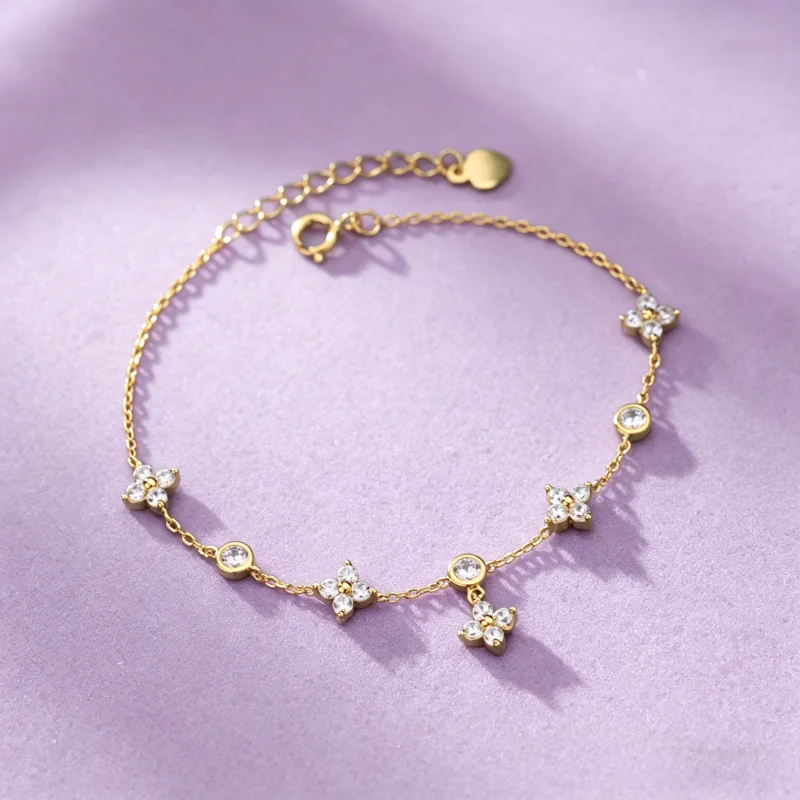 IOGOU D-Farbe Moissanit Vierblättriges Blumenarmband für Frauen, 14 Karat Gold gefüllt, verstellbare Kette, Hochzeitstag, Schmuck, Geschenk – Detail 4