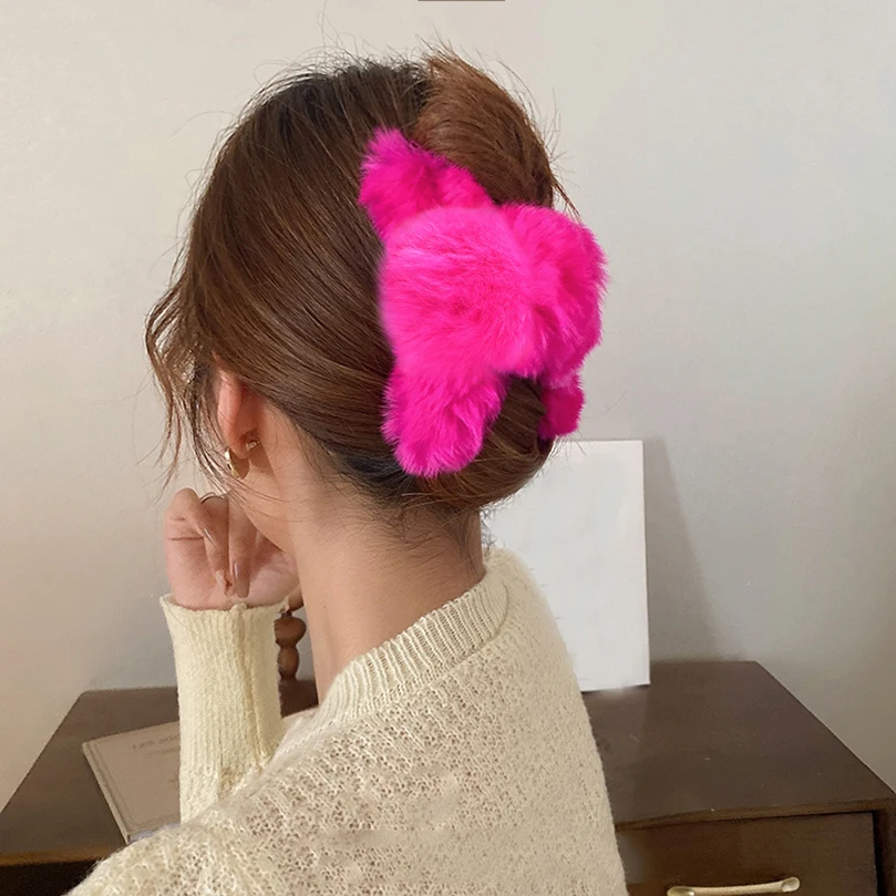 AWAYTR Lazy Rose Red Hair Claw Simple Soft Waxy Fluffy Rabbit Hair Clip Shark Clip Artificial Hair Ball Winter Hairpin