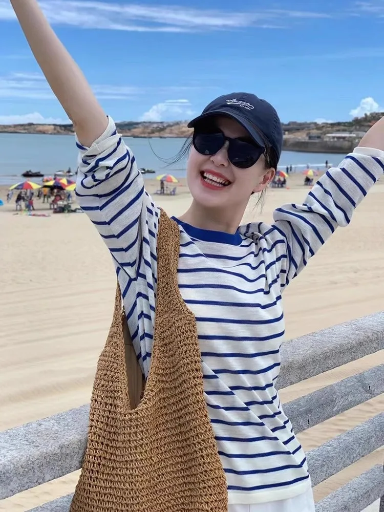 Blue Striped Long Sve Ice Silk Sun Protection T-irt Women's Summer Small Size Outer Thin Air Conditioner Cover Knitted Top