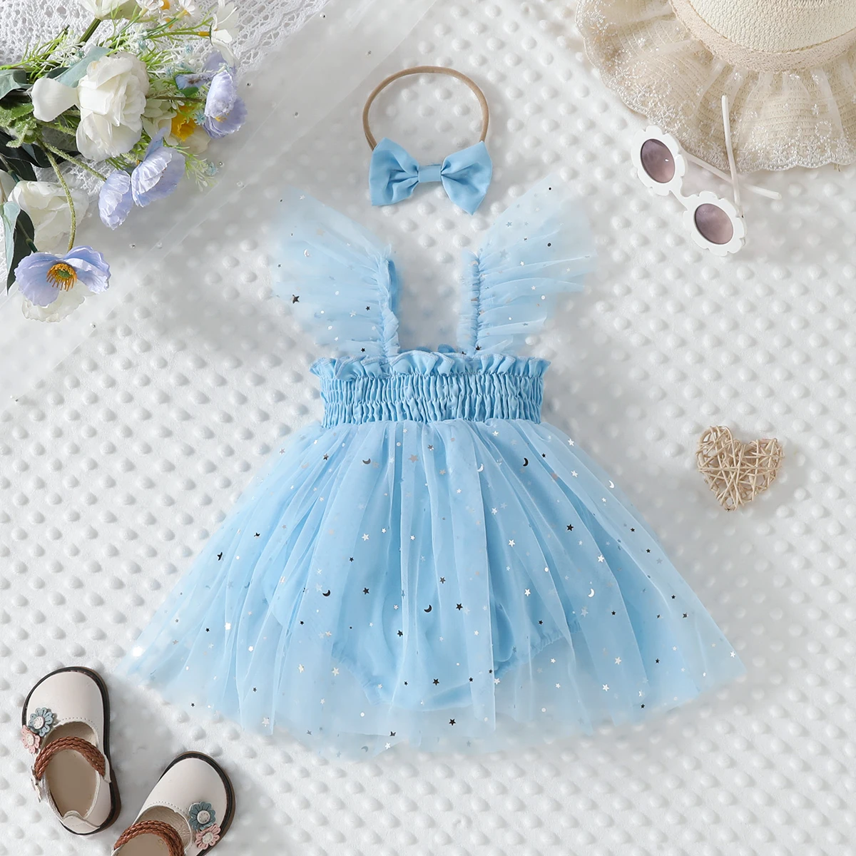 Baby girl strapless dress with wings, small flying shoulders, straps, headwear, stars and moon embellishments, cute and fashiona