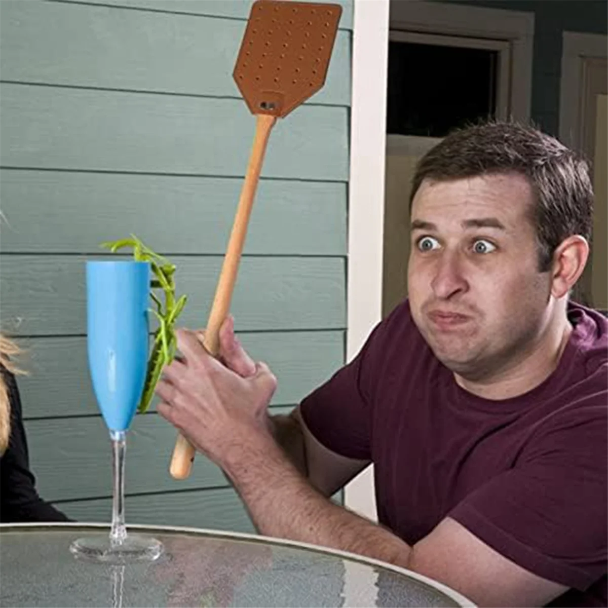 Neue Fliegenklatsche aus PU-Leder, robuste manuelle Fliegenklatsche mit Holzgriff, langlebige Fliegenklatsche aus Leder für drinnen und draußen