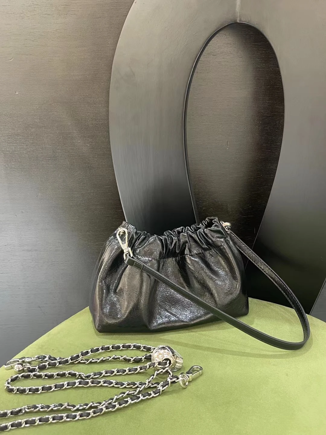 

Leather Cloud Handbag Gold Ball Chain oulder Bag Red Wedding Crossbody Bag Small Leather Goods Faion Accory