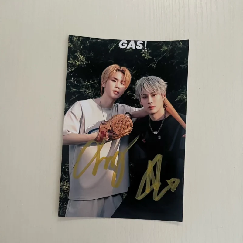 Bounprem Boun Noppanut Prem Warut صور موقعة للتلفزيون التايلاندي Revamp The Series Drama Stills صورة توقيع مكتوبة بخط اليد