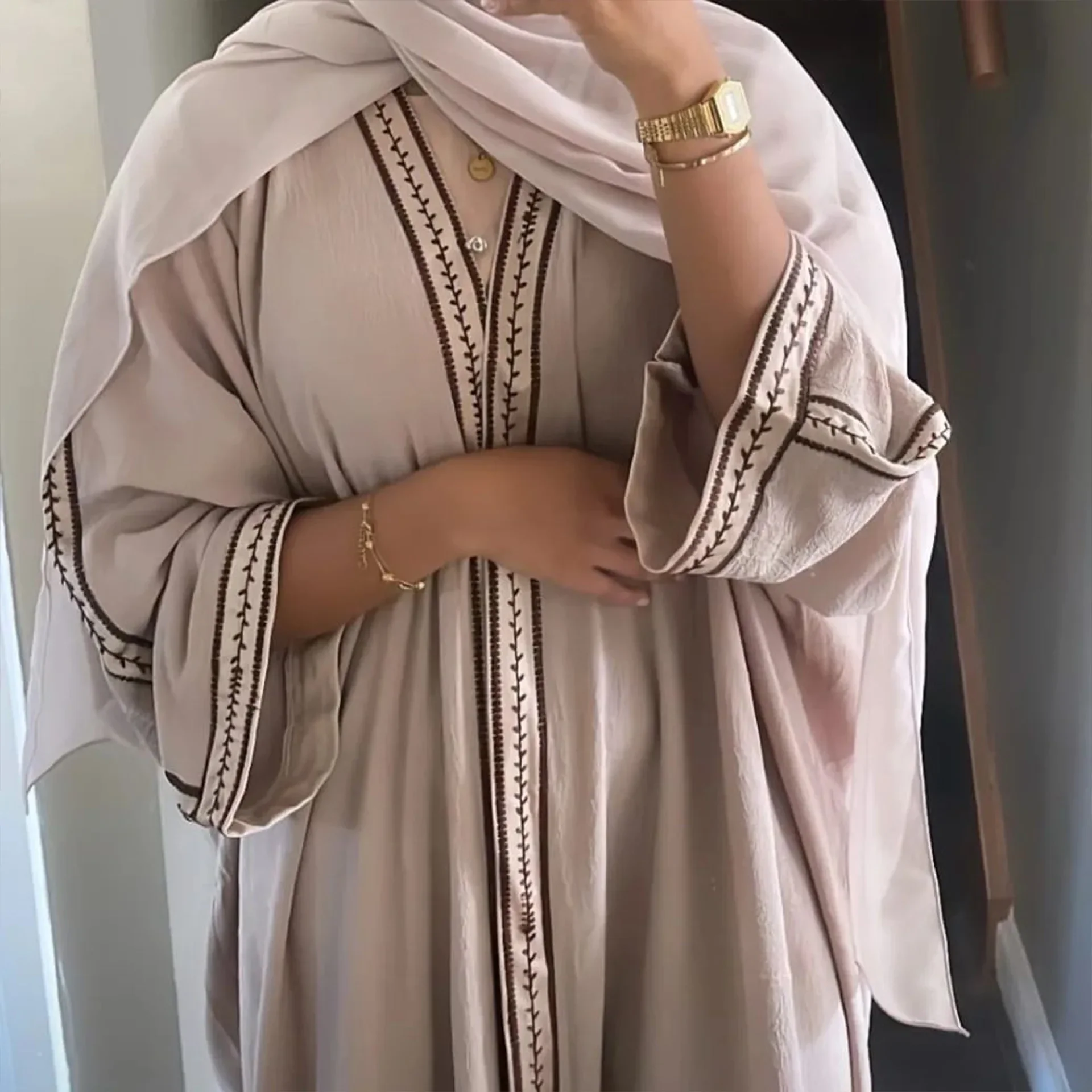 Kimono Abaya para o Ramadã, Vestidos Longos Muçulmanos Modestos Bordados para Mulheres, Eid Abayas, Kaftan Hijab Robe, Dubai e Turquia Outfit,