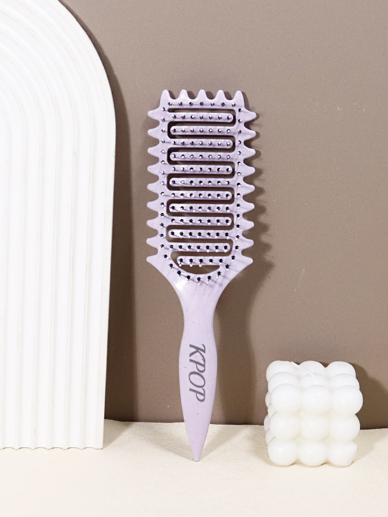 KPOP Lockenbürste – mit Nylonborsten und ABS-Griff zum Stylen von Locken, speziell für Echthaarperücken. – Detail 5