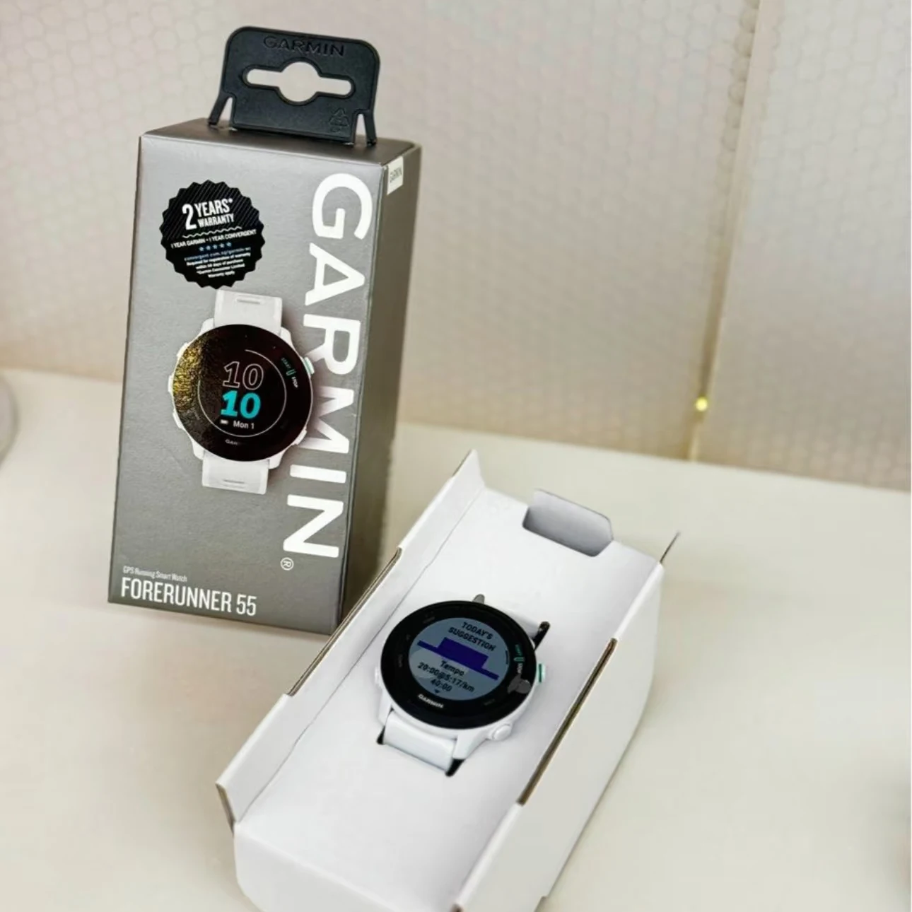 

Часы Garmin Forerunner 55, GPS-часы для бега с ежедневными потрескаемыми тренировками, до 2 недели, срок службы батареи, отслеживание стресса, фитнес-век