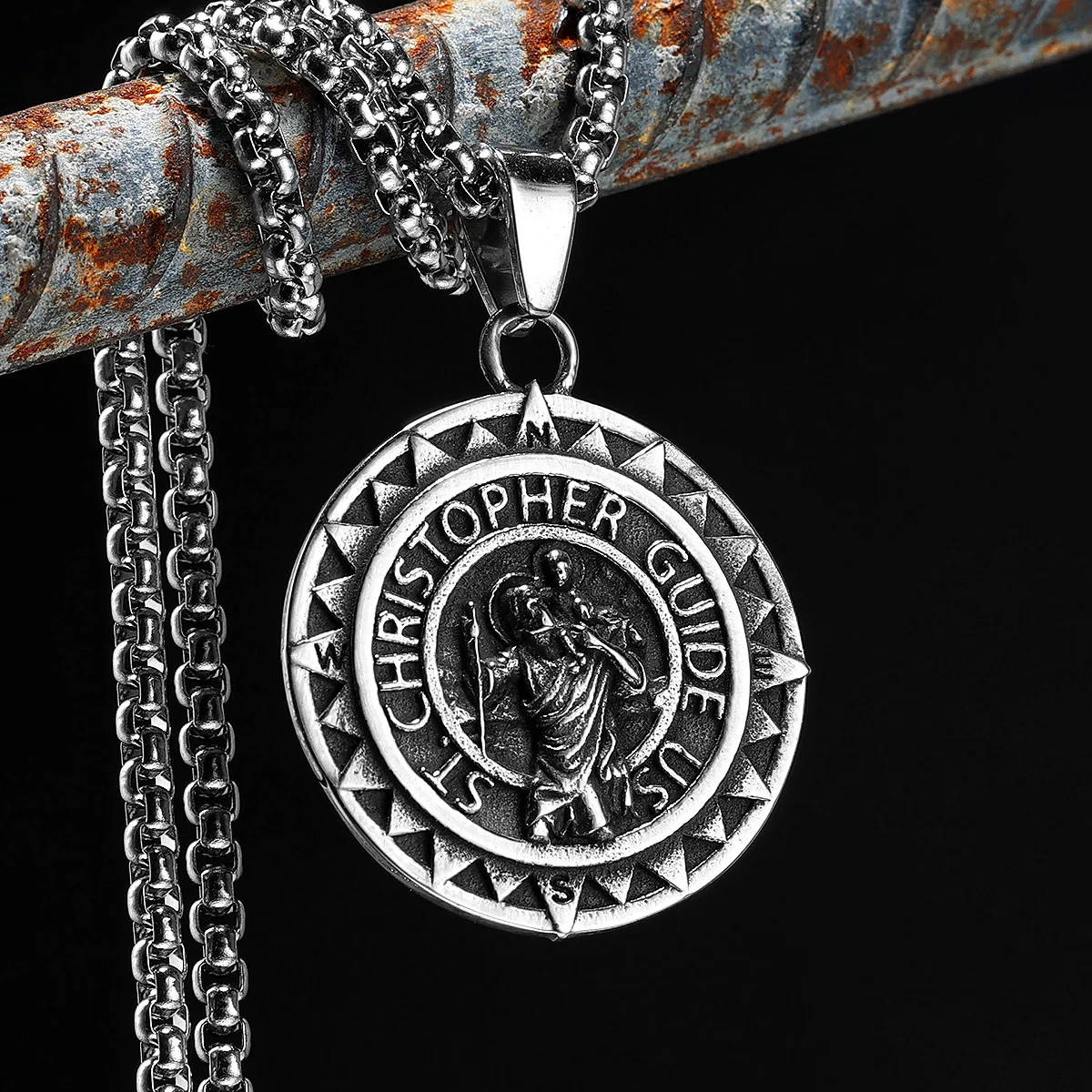 

St Christopher Pendant Stainless Steel Necklace Compass Amulet Men Chain Rock Punk Party for Rider Male Jewelry Gift Wholesale