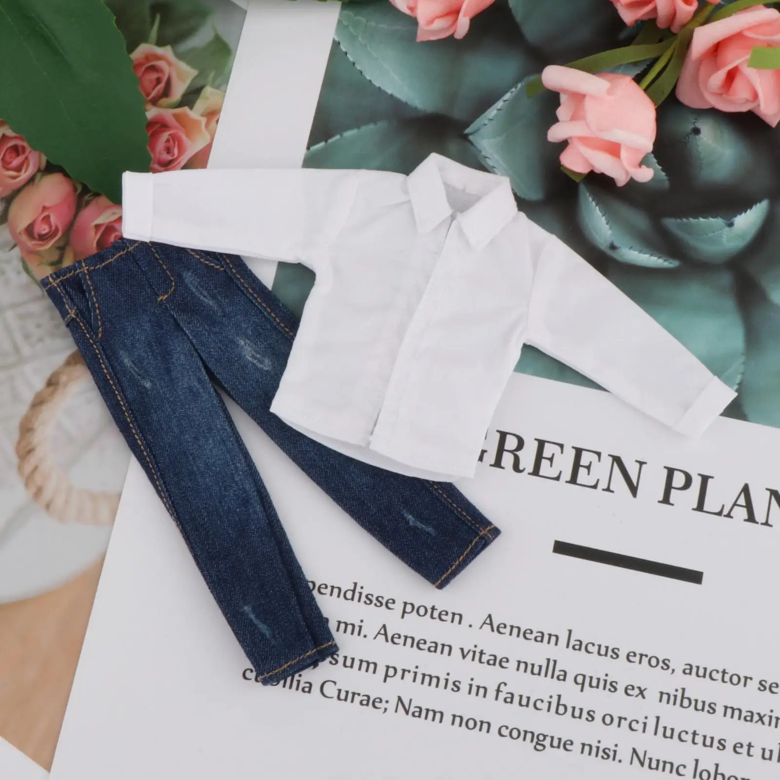 

1/12 Scale Miniature Clothing Trendy Mini Jeans Male Figure Doll Clothes for 6in Dress up Figures Body Doll Model Clothing