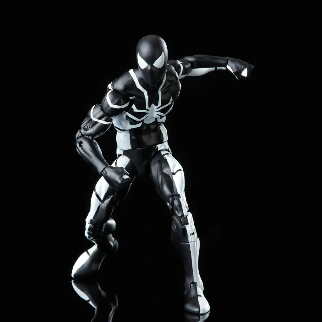Figura de ação do Homem-Aranha da Marvel Legends Future Foundation de 6"