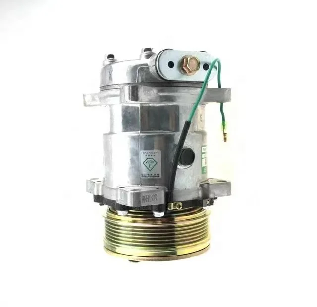 2023 Hot Sale SINOTRUK Howo Truck Parts AC Compressor WG1500139008 for Howo A7 Refrigeration Compressor