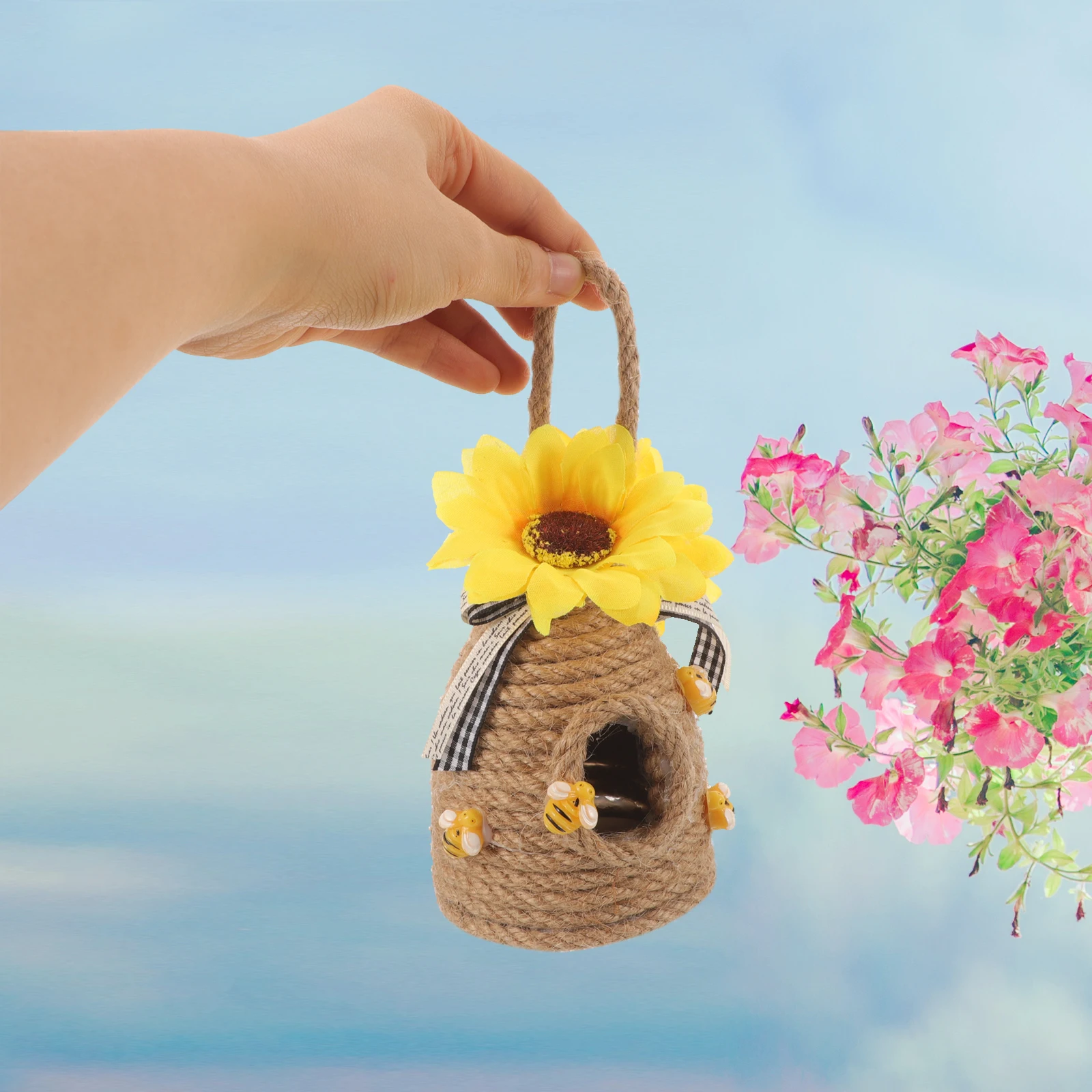 

Honeycomb Pendant 8x17 Woven Straw Hanging Ornament Bee Festival Decor Home Garden Supplies Cartoon Design Beehive