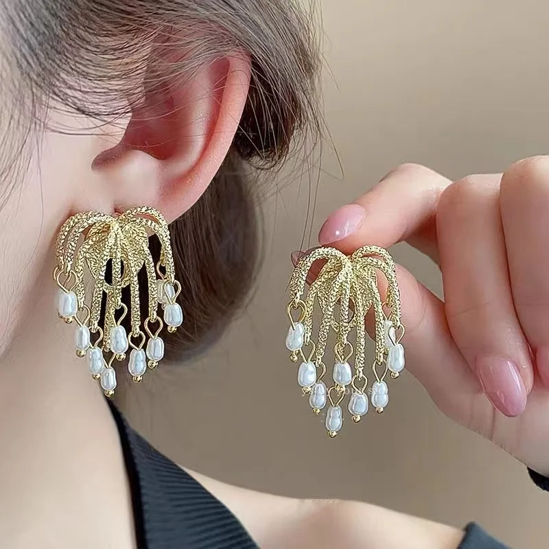 

Unique Design Fireworks Waterfall Tassel Earrings For Women French Imitation Pearl Inlaid Zircon Drop Earring Party Ear Jewelry