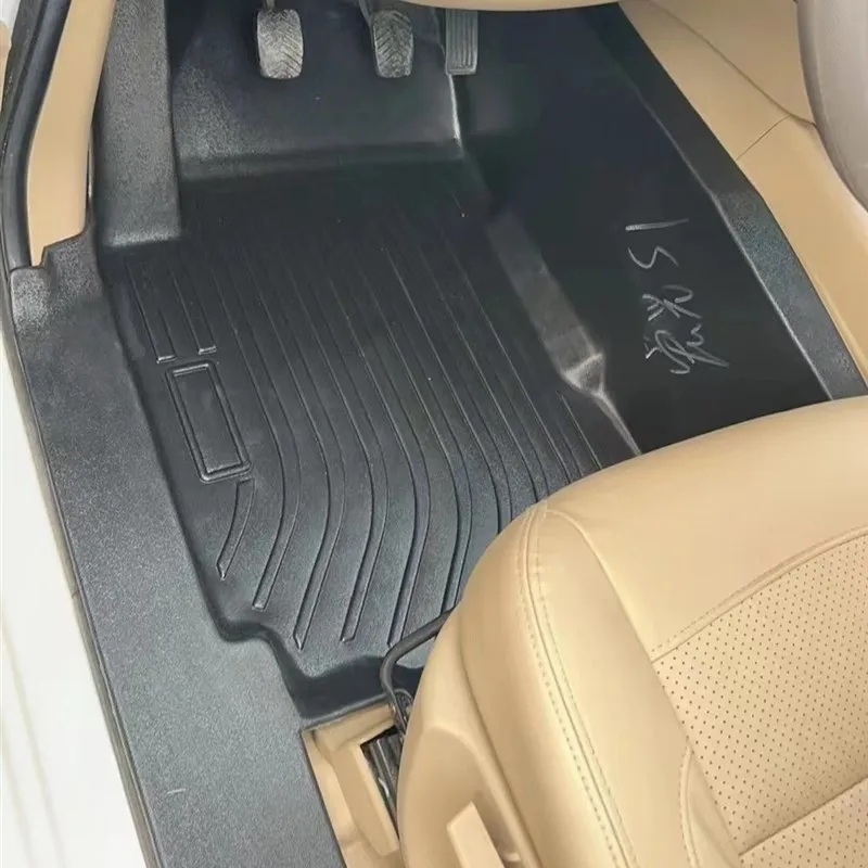 

Wuling Hongguang S1 Full Car Mat Seven 7 Rubber Wear Resistant Vehicle Foot Pad Suitable for Driver And Co-Drivers