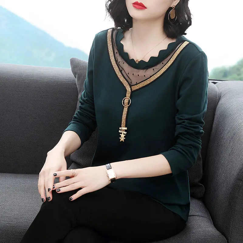 

Elegant O-Neck Spliced Hollow Out Lace Blouse Women Clothing 2024 Autumn New Oversized Casual Pullovers Loose Office Lady Shirt