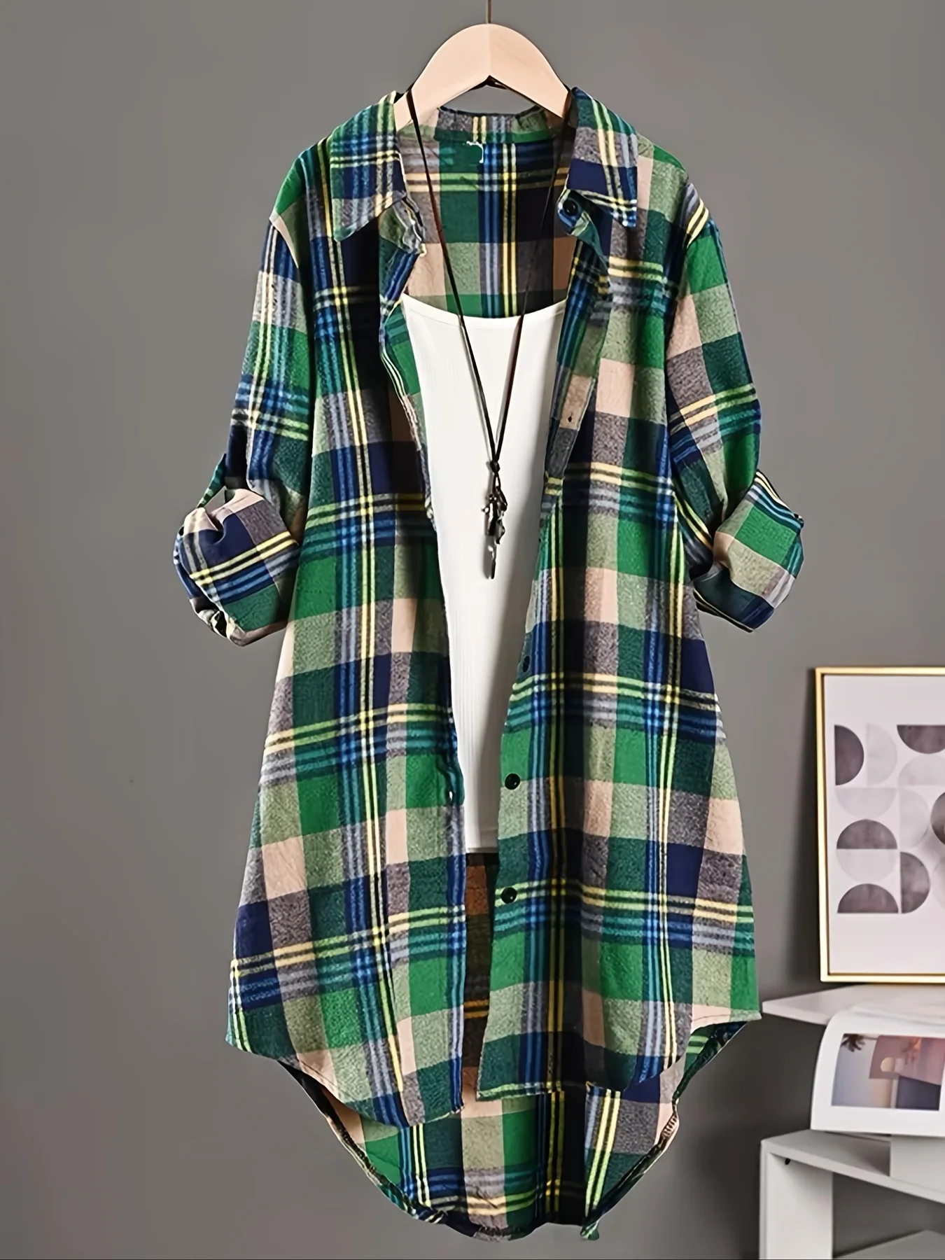 

Plus Size 1XL-5XL Fashion Women's Plaid Printed Shirt Casual Loose Shirt Simple Lapel Design Long Sleeved Shirt Top