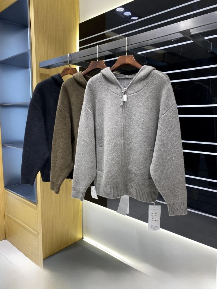 

Elegant Old-Money Lazy Style Men's Knitted Hooded Double Zipper Open Cardigan Cozy Fashionable Winter Outerwear