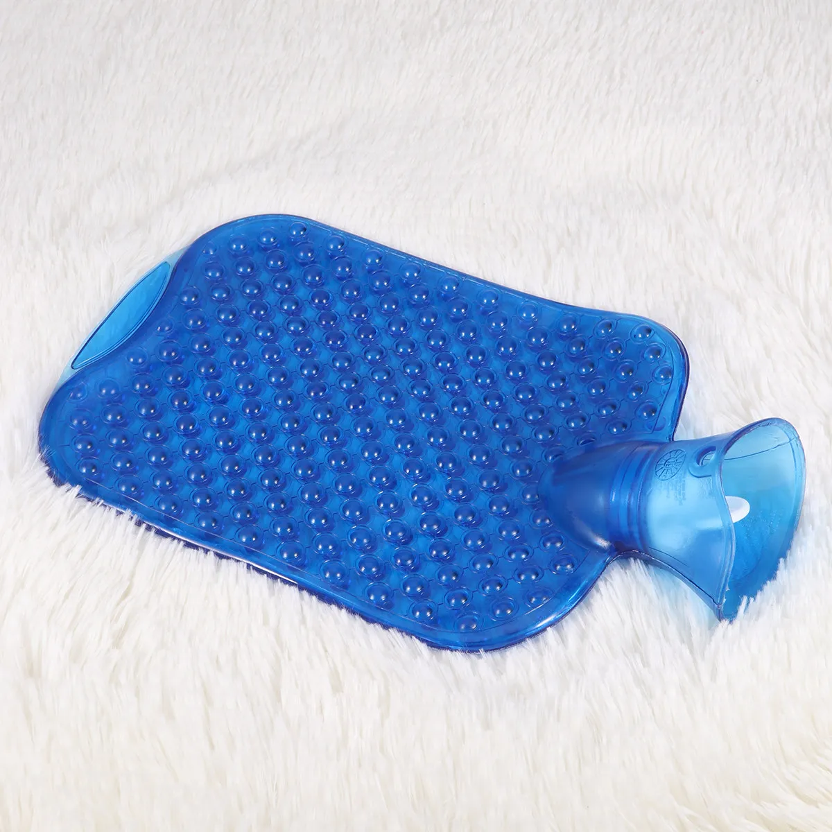 

1Pcs Hot Water Bottle PVC 2000ml Salient Point Surface Portable Hand Warmer Comfortable Winter Hot Water Sack Hand Warmer