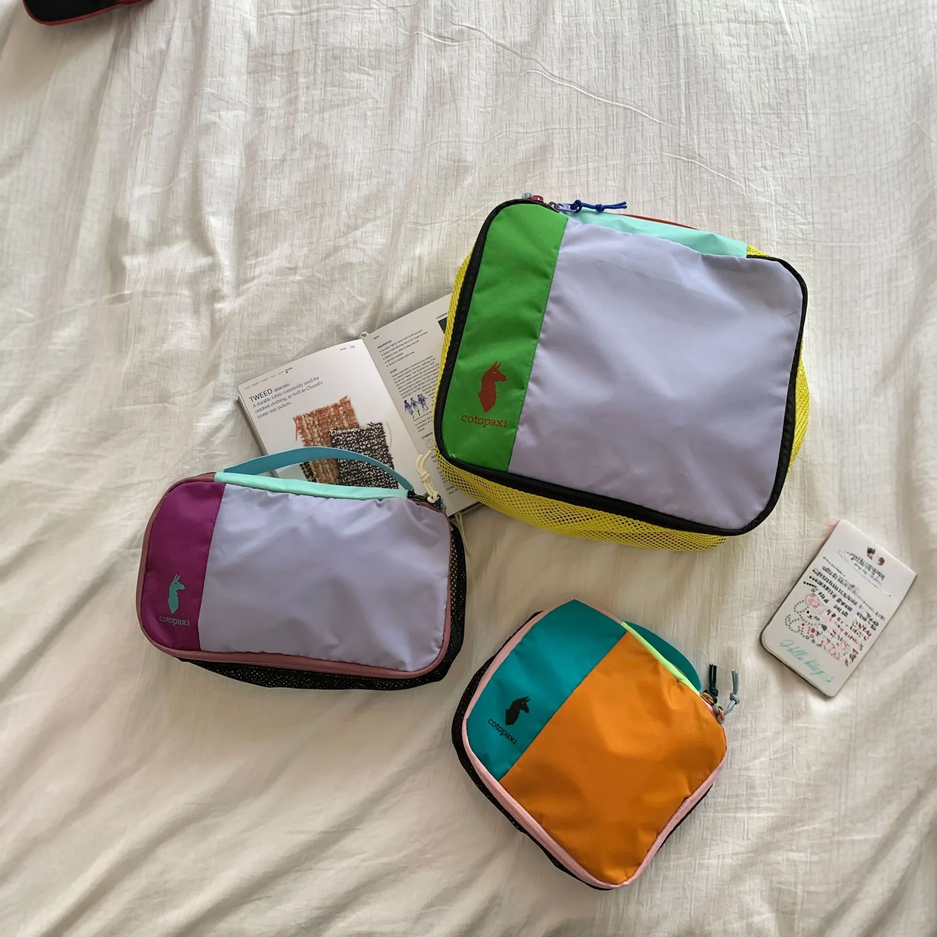 Bolsa de Aseo y Cosméticos de Viaje Impermeable y Duradera COTO Alpaca, Juego de Almacenamiento Impermeable de Nailon Informal para Viajes y Ocio al Aire Libre