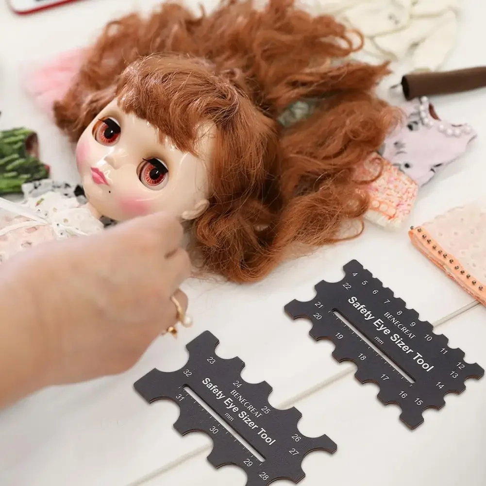 2Pcs Wooden Safety Eyes Sizer Tool, 4~32mm Diameter Measuring Ruler, Crochet Tool for DIY Craft Plush Bear Eye Installation Doll