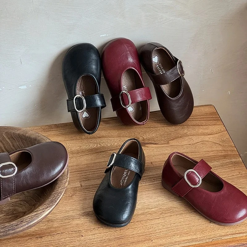 Children Princess Shoes Korean Style Versatile Kids Flat Shoes Retro 2025 Brand New Girls Leather Shoes Casual Soft Comfortable