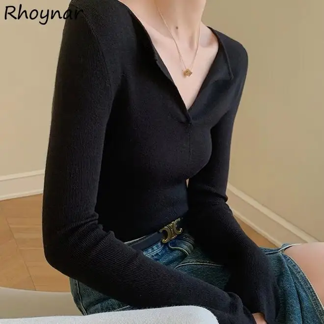 

Женские футболки с длинным рукавом во французском стиле с v-образным вырезом, однотонные, простые, универсальные, повседневные, с внутренним темпераментом, облегающие, ретро, нежные, уютные, молодые