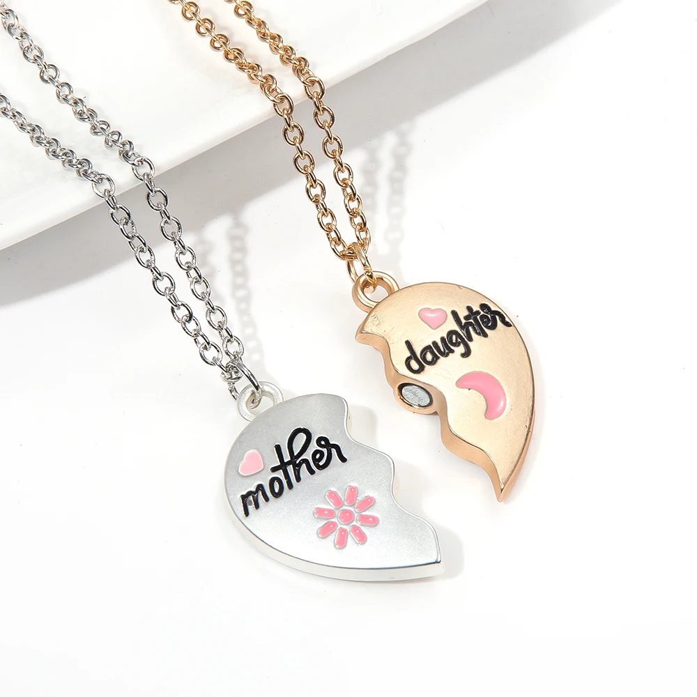 Love Heart Splicing Necklace Mother & Daughter Letter Magnetic Pendant Women Clavicular Chain Jewelry Mother\'s Day Gift