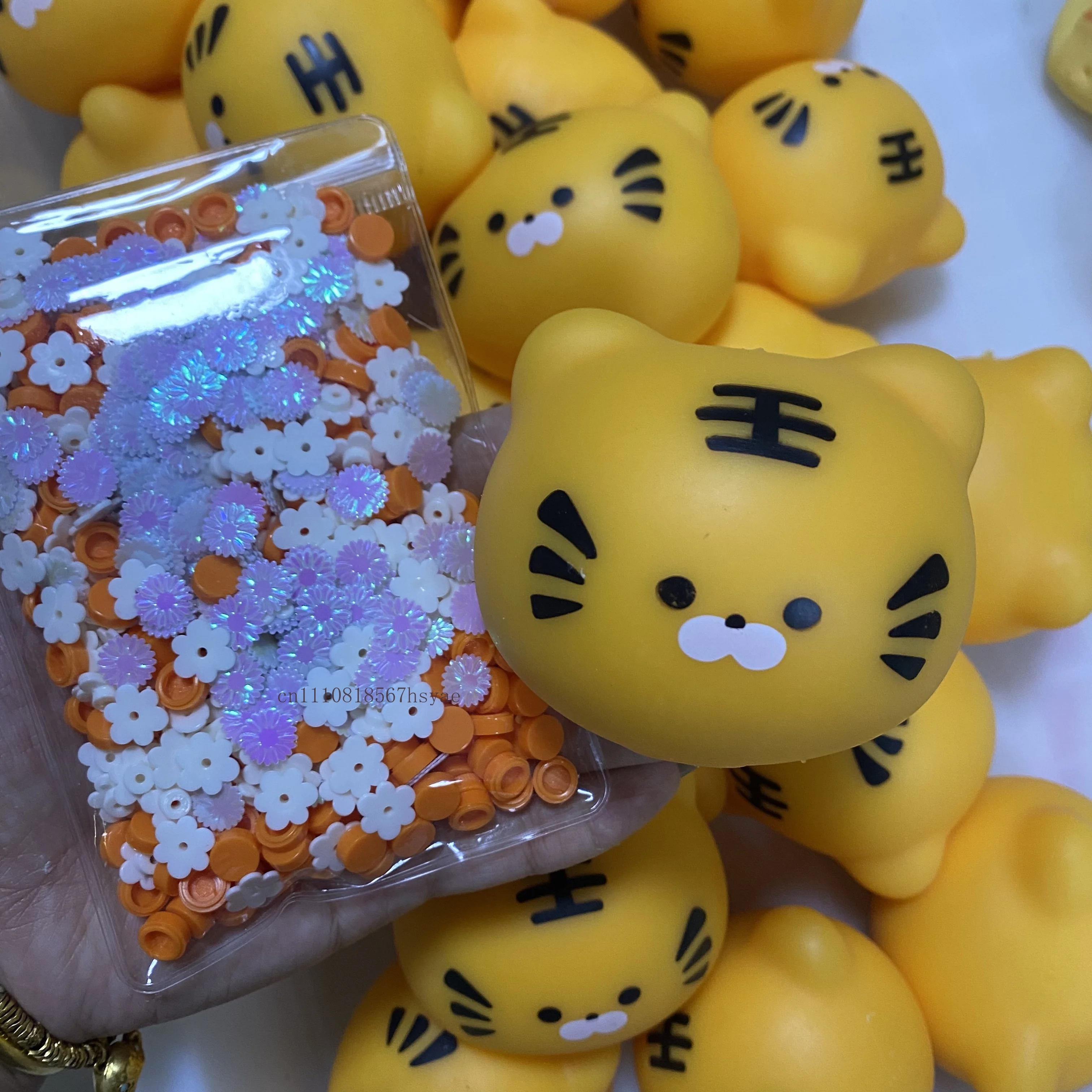 Mini Niedlicher Kleiner Tiger Knuspriger Quetschball Runde Blöcke Gefüllt ASMR Anti-Stress Handentspannung Geschenk Spielzeug – Detail 5