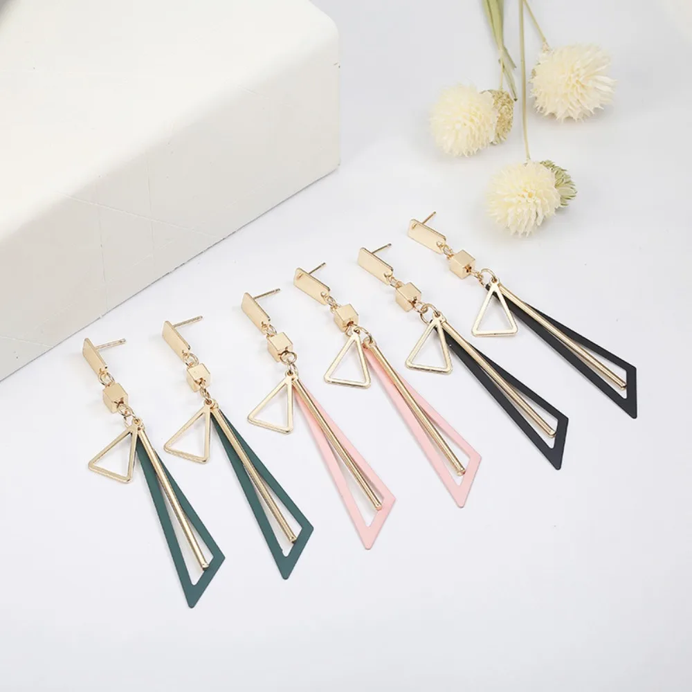 1pair Korean Version Creative Several-loop Triangular Clear Stud Earrings Fashionable and Elegant Long-style Earrings