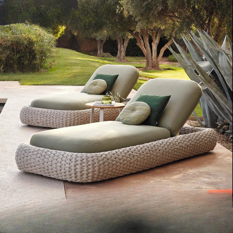 

The product can be customized. Casual rattan bed, sun resistant courtyard, Nordic garden homestay, outdoor waterproof recline