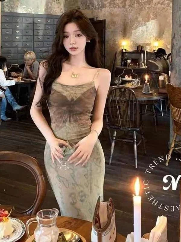 فستان صيفي طويل مطبوع عليه ريترو Dr للسيدات من Sli Chic Strapl بخصر عالٍ Ins Sle على شكل حرف A ميدي Dr بدون Sl... #4