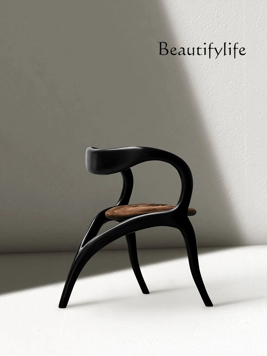 

Italian minimalist solid wood leisure armchair designer creative tea room chair cafe negotiation chair