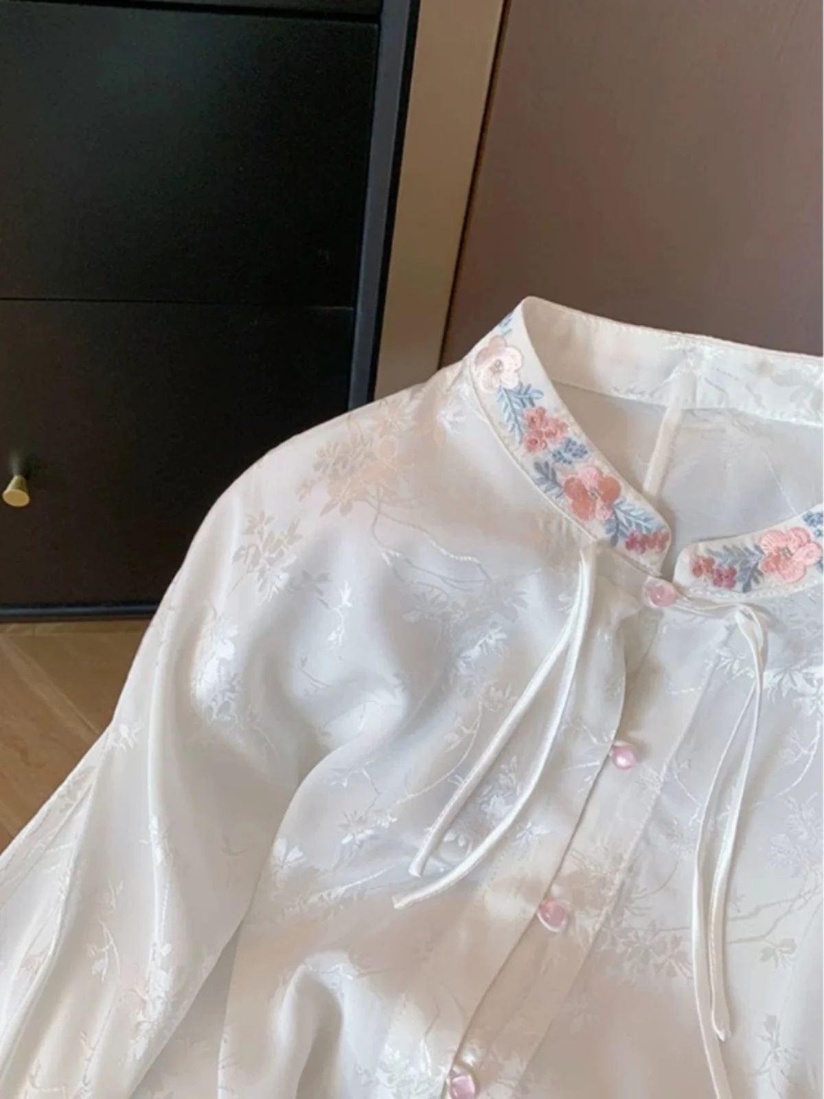 Nuevo cuello chino Sle blanco con botones irt para mujer Primavera Verano Retro reformado nacional Sle Zen bordado Tang costo...