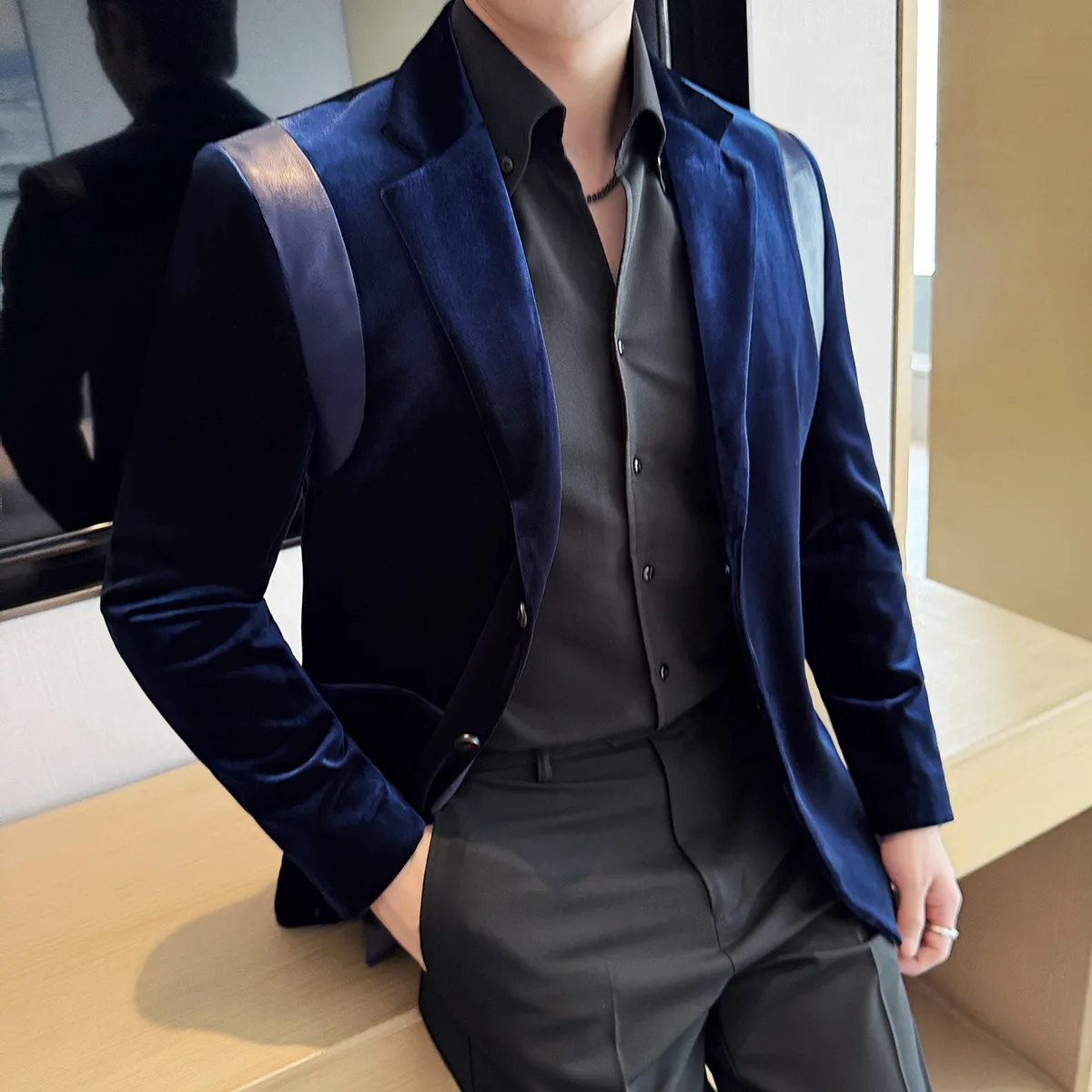 

Leather Splicing Mercerized Velvet Suit Jacket 2025 Autumn New Men's High-end Business Slim Fit Fashion Party Tailcoat 4XL-M