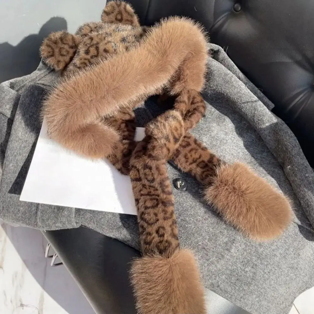 لطيف 2 في 1 ليوبارد طباعة مقنعين وشاح الدفء سدادات حماية الأذن الشتاء قبعة وشاح فو الفراء سميكة وشاح الخريف الشتاء