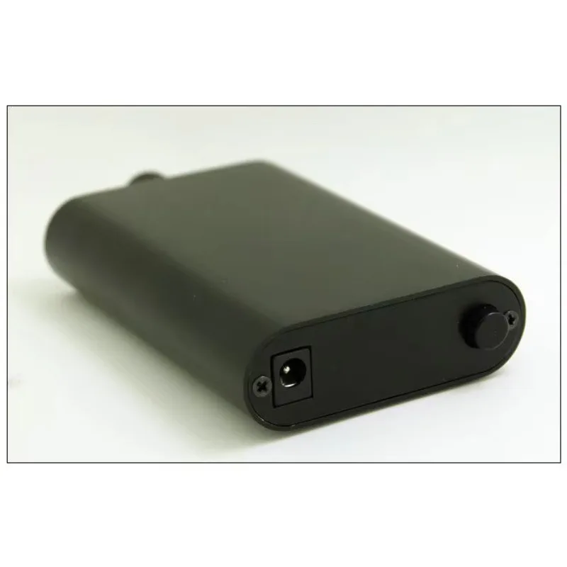 L1969 battery-powered portable pure armor headphone amplifier, heat-generating portable A-grade headphone amplifier