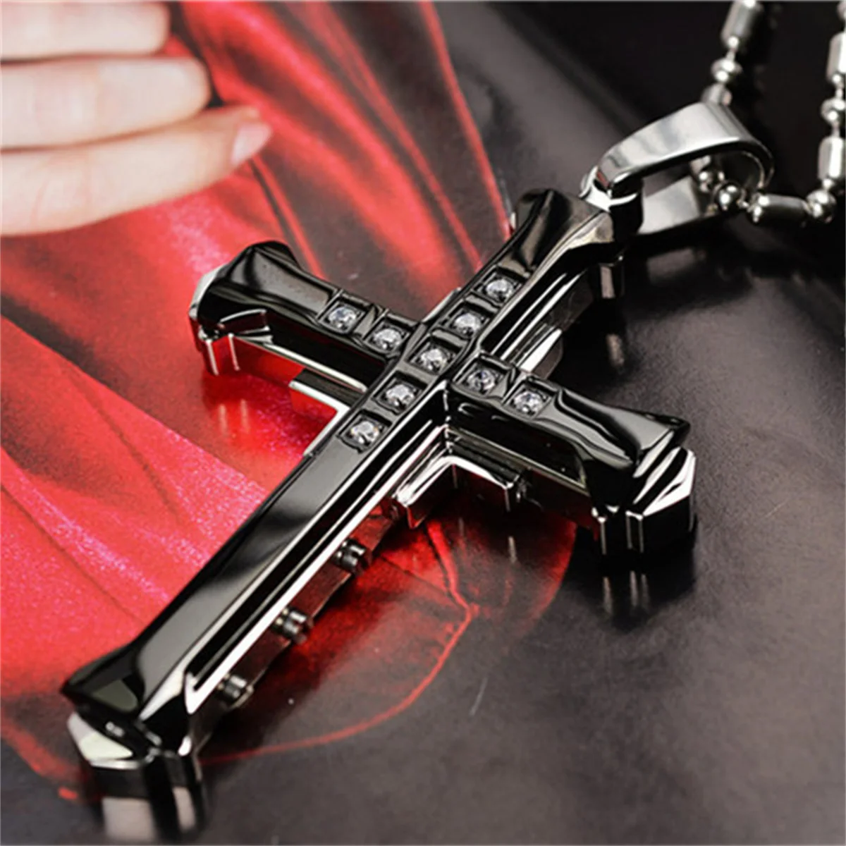 KISMIS Stainless Steel Cross Necklace - Catholic & Christian Jesus Pendant Jewelry in 4 Colors, Religious Amulet Gift