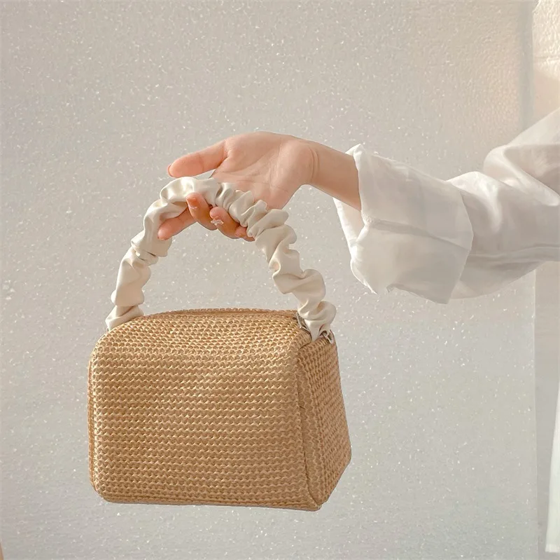 Korean Straw women handbag small woven beach bags for female shoulder bags summer chian ladies messenger bags Casual Fold totes