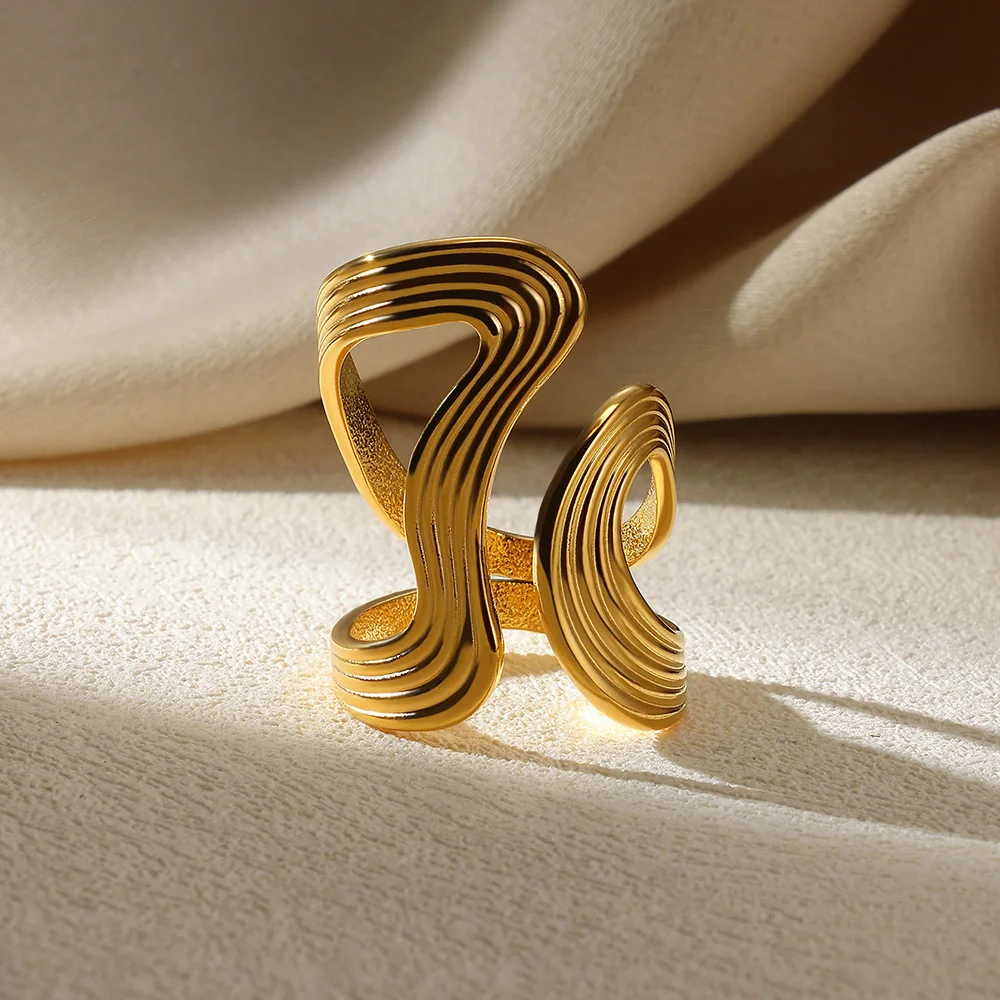New Design Stainless Steel Irregular Rings For Women Sea Star Shell Broad Surface Bague Punk Heart Gold Color Jewelry Christmas