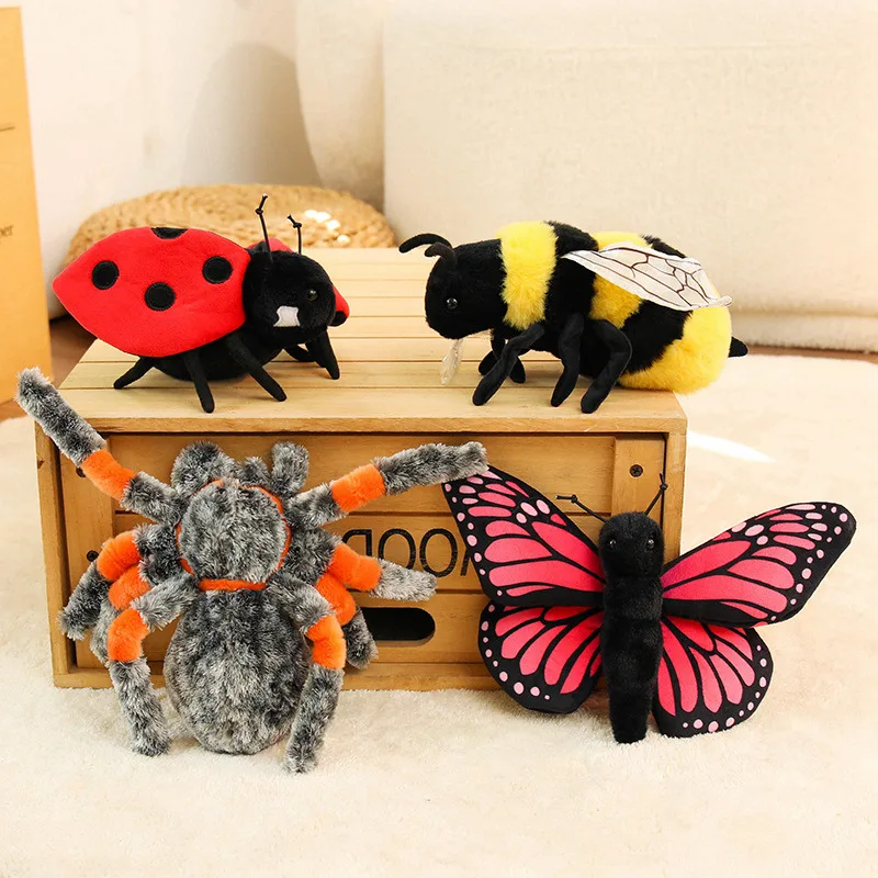 Simulated Insect Plush Toys Ants Mantises Butterflies Spiders Ladybugs Bee Stuffed Animals Lifelike Soft Bee Toy Doll Funny Gift
